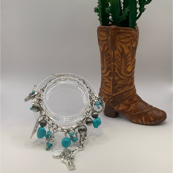 Western charm bracelet - Picture 2 of 3